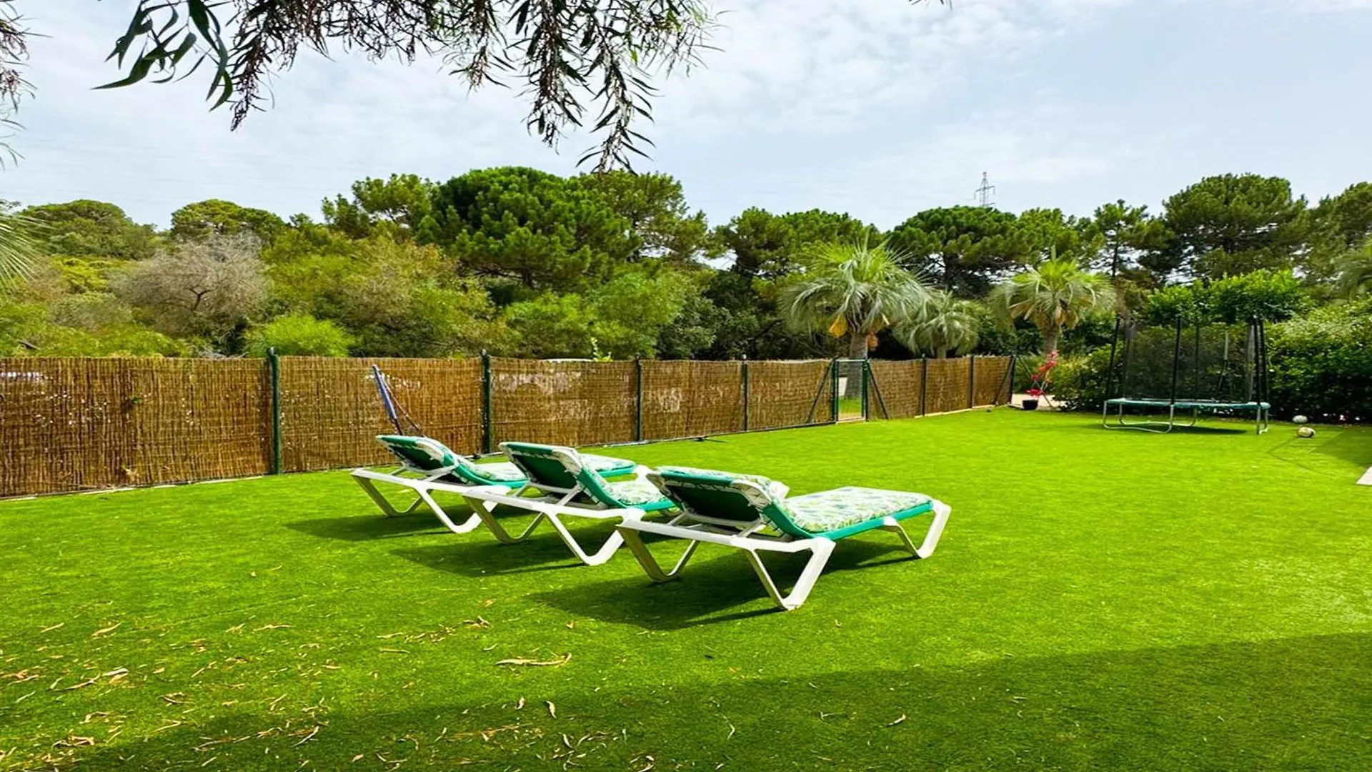 Villa Botanic Park-Natural Paradise Near The Beach Estepona 0*,  Espanha